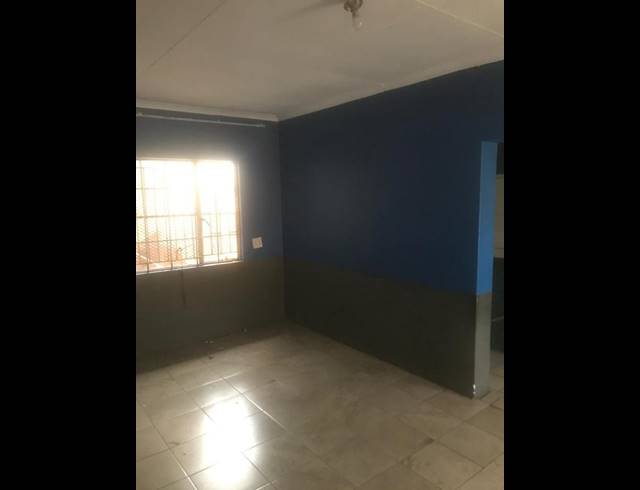 1 BEDROOM PROPERTY TO RENT IN KENSINGTON